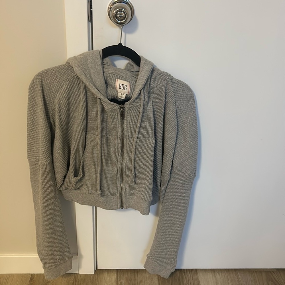 DONATING SOON BDG cropped zip up